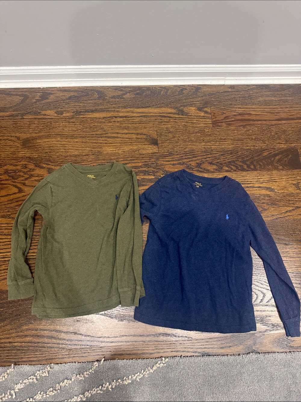 Ralph Lauren bundle of 2 Kids Long-Sleeve V Crewneck Tees in Olive and Navy